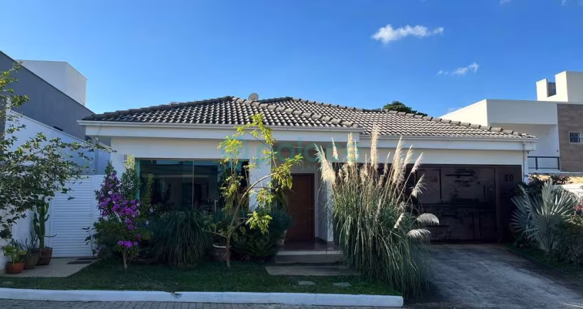 Casa linear com 3 suítes a venda no Condomínio Bosque do Lago por R$ 1.380.000,00