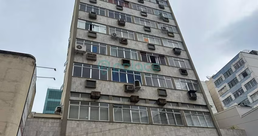 Sala comercial com 25m² no centro da cidade Juiz de Fora