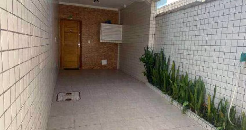 Casa com 3 quartos à venda, 156 m² por R$ 860.000 - Campo Grande - Santos/SP