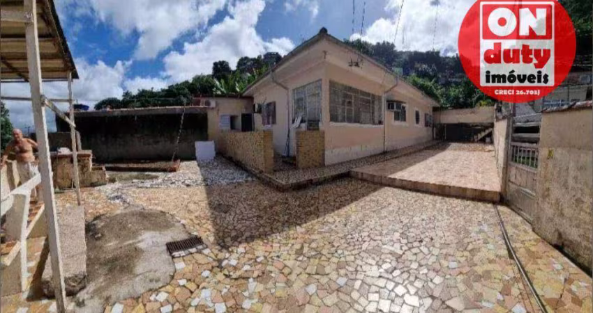 Casa com 5 dormitórios à venda, 600 m² por R$ 850.000,00 - Saboó - Santos/SP
