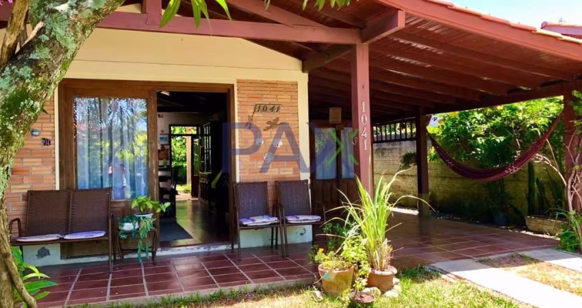 Casa com 3 quartos à venda na Vitor Carlos Nauck, 1041, Centro, Garopaba