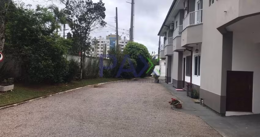 Casa em condomínio fechado com 3 quartos à venda na Rua dos Canários, 155, Pedra Branca, Palhoça