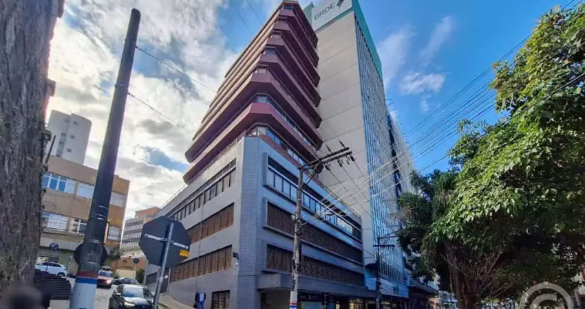 Sala comercial para alugar na Avenida Hercílio Luz, 599, Centro, Florianópolis