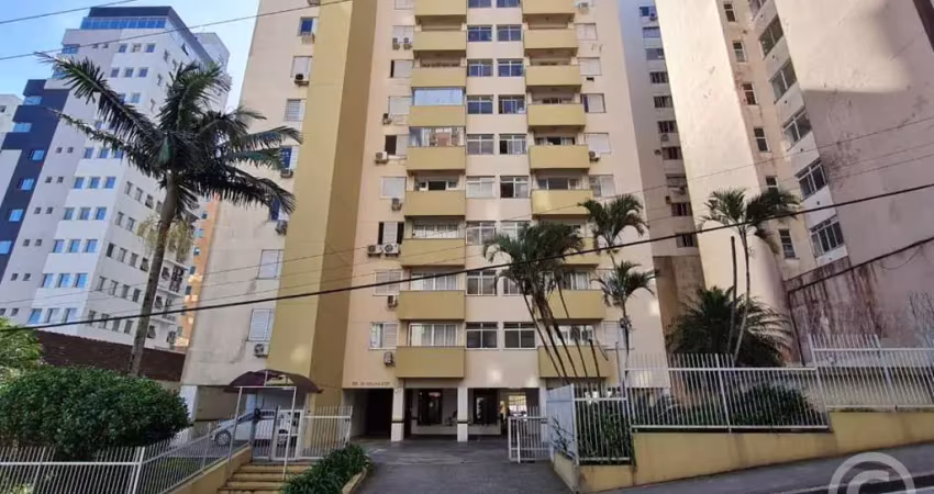 Apartamento funcional no centro de florianópolis: ideal para famílias!