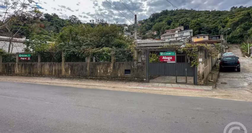 Oportunidade única: amplo imóvel comercial em saco grande, florianópolis