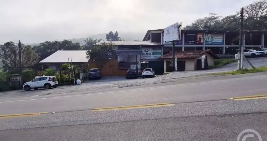 Sala comercial no itacorubi, florianópolis: estratégica e versátil