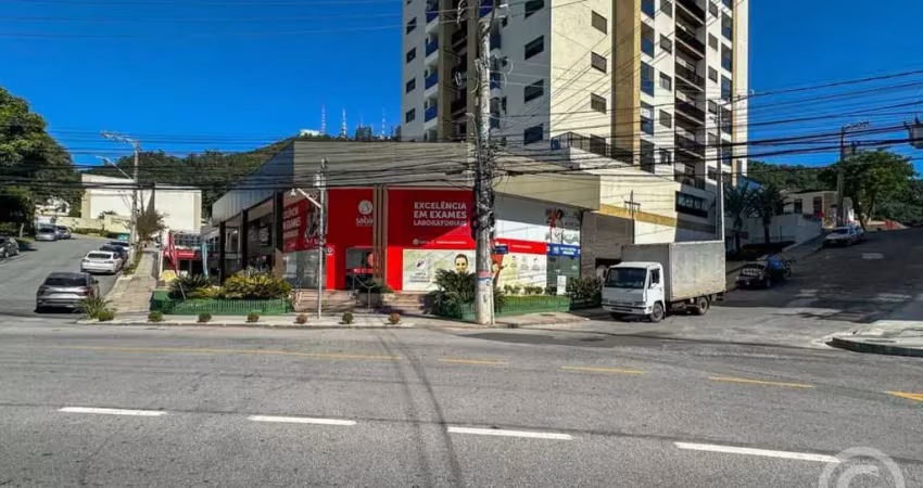 Loja comercial para alugar em localização estratégica na trindade, florianópolis