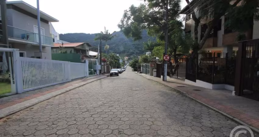 Viva o conforto e a conveniência na lagoa da conceição