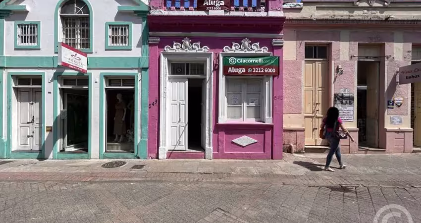 Loja ampla no centro de florianópolis: ideal para empreendedores