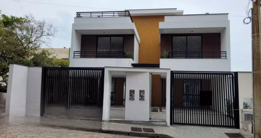 Sobrado 3 dormitórios à venda Itajuba Barra Velha/SC