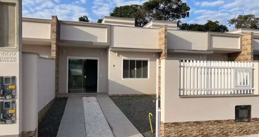 Casa com 2 quartos à venda na Rua Rio Grande do Sul, 1200, Itacolomi, Balneário Piçarras