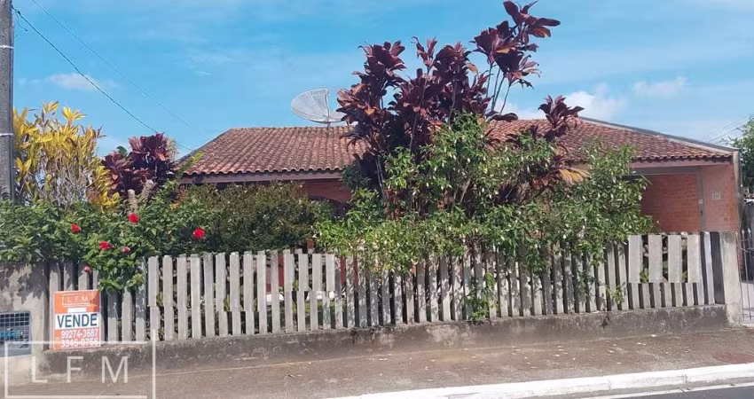 casa no centro de balneário piçarras sc