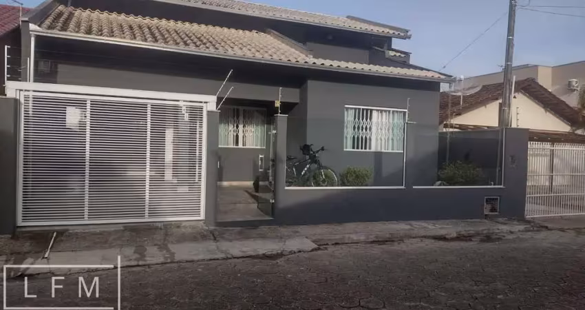 casa com piscina em Penha Sc