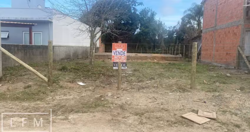 Terreno à venda na Rua Pirabeiraba, 3000, Itacolomi, Balneário Piçarras