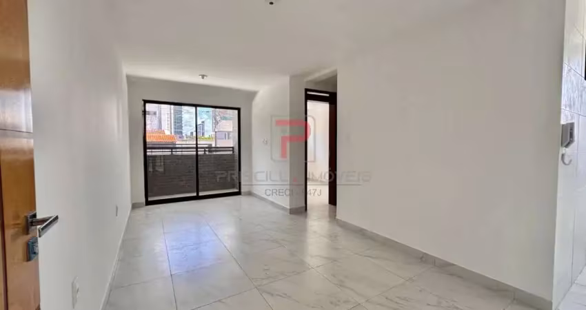 Apartamento TÉRREO - no Brisamar!