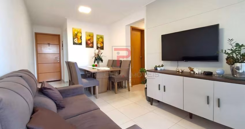 Apartamento com projetados a 300m do mar