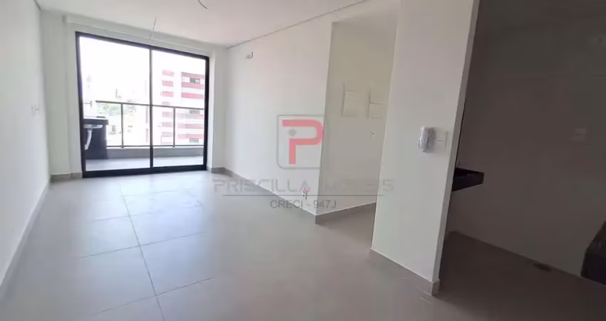 Apartamento no Jardim Oceania a 250m da praia