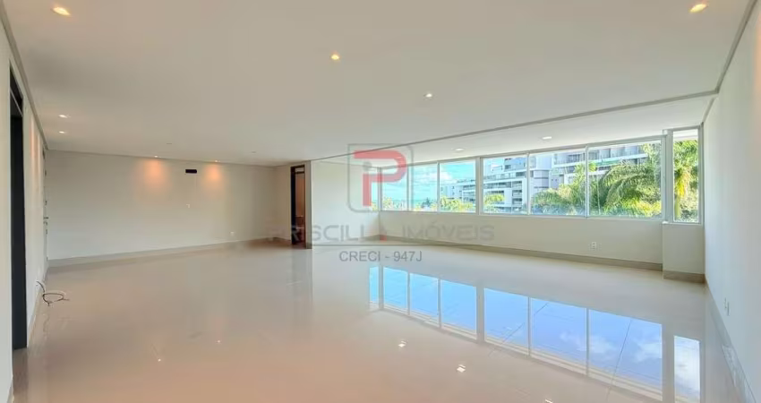 Apartamento VISTA MAR COM 4 SUÍTES a 100m da praia