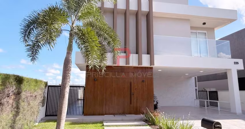 Casa TODA PROJETADA em condomínio fechado