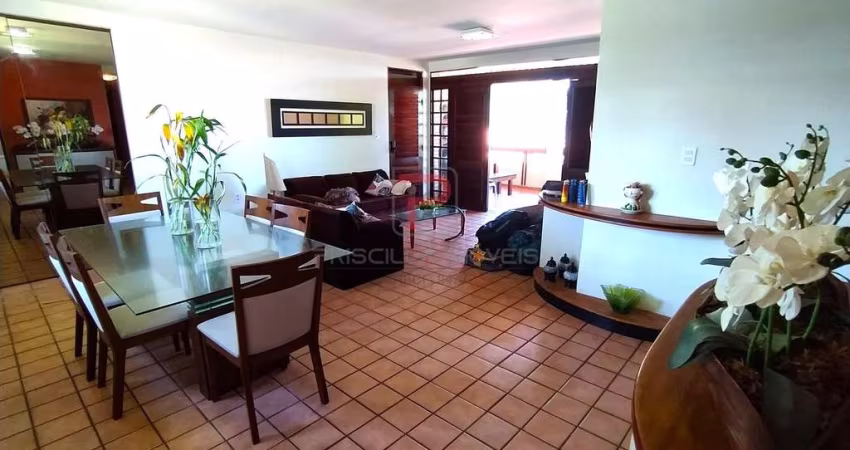 Apartamento A 150M DO MAR SUPER AMPLO para locação