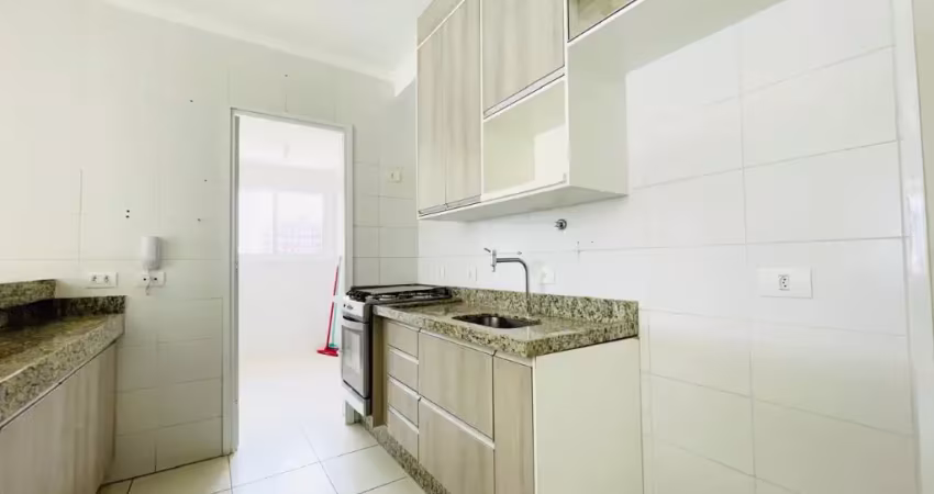 Apartamento com 3 quartos para alugar no Indaiá, Caraguatatuba 