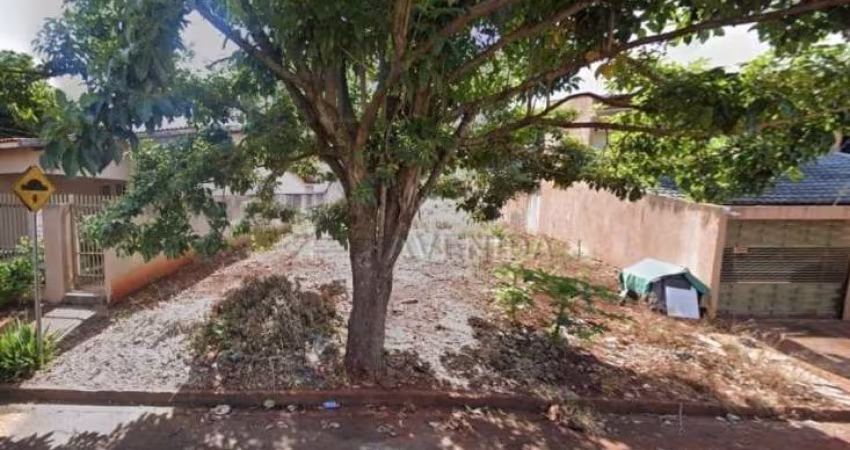Terreno à venda na Emerenciana Gonçalves César, --, Sabará III, Londrina