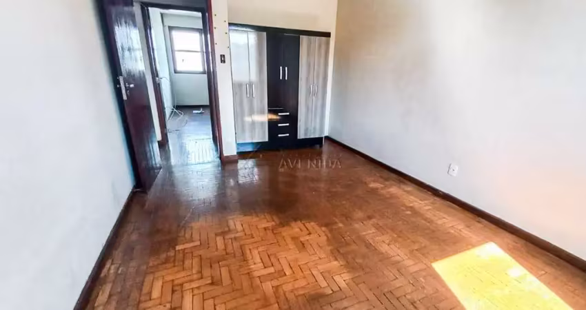 Apartamento com 3 quartos para alugar na São Jerônimo, --, Centro, Londrina
