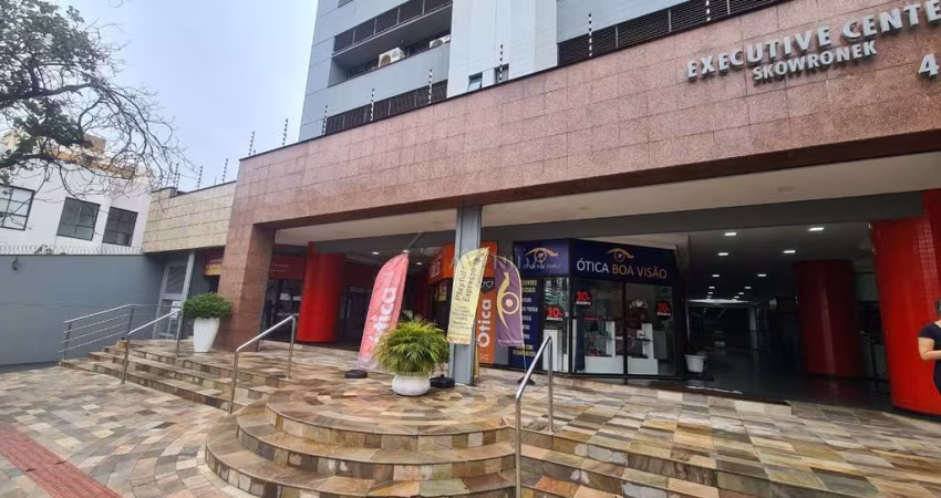 Ponto comercial para alugar na Rua Senador Souza Naves, --, Centro, Londrina