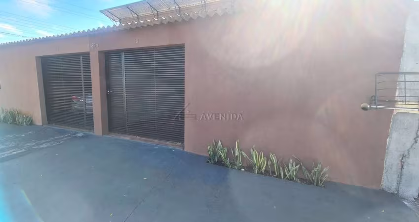 Casa com 2 quartos para alugar na Avenida Robert Koch, --, Aragarça, Londrina