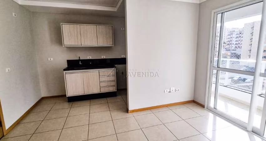 Apartamento com 2 quartos para alugar na Rua Amador Bueno, --, Centro, Londrina