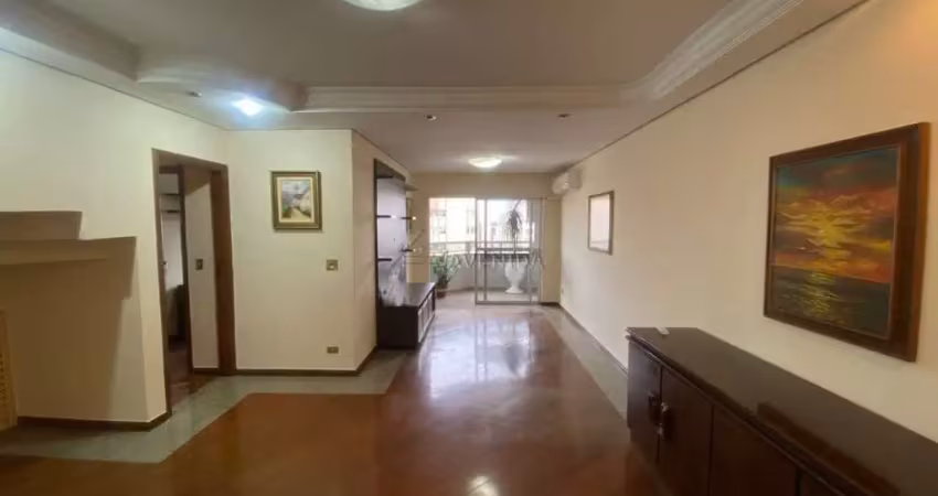 Apartamento com 5 quartos para alugar na Rua Raposo Tavares, --, Centro, Londrina