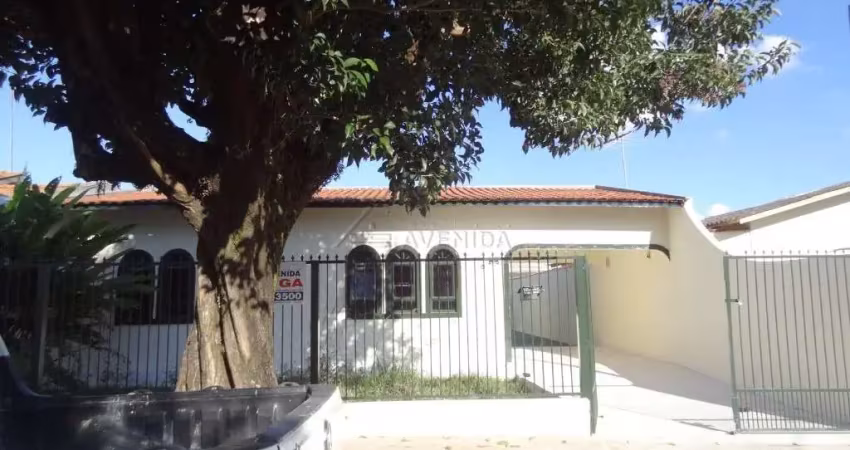 Casa com 3 quartos para alugar na Dom João Vi, --, Jardim Guararapes, Londrina