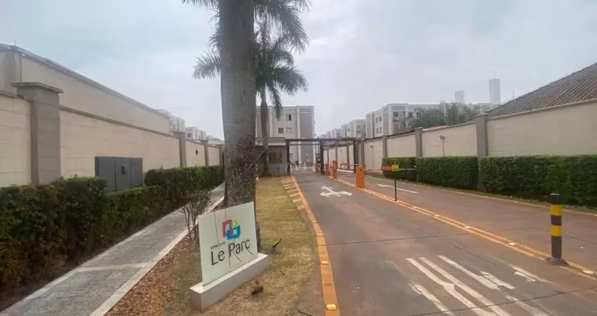 Apartamento com 2 quartos para alugar na Avenida Jockei Club, --, Jardim Jóquei Club, Londrina