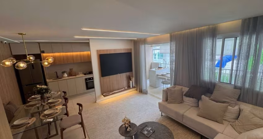 Apartamento para Venda em São Paulo, Vila Bertioga, 2 dormitórios, 1 suíte, 1 banheiro, 1 vaga