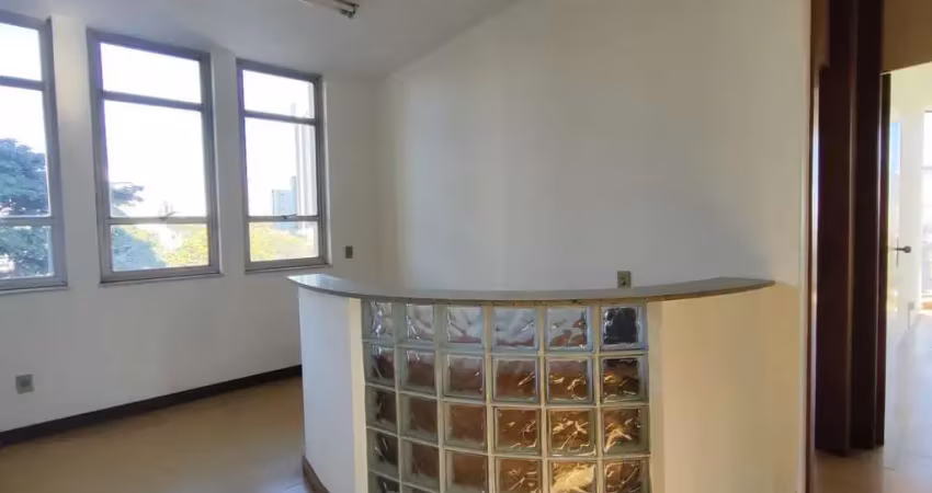 Sala Comercial para Locação em Belo Horizonte, Santa Efigênia, 5 banheiros, 3 vagas