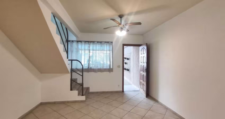 Casa Geminada para Locação em Belo Horizonte, Jaraguá, 2 dormitórios, 1 suíte, 4 banheiros, 2 vagas