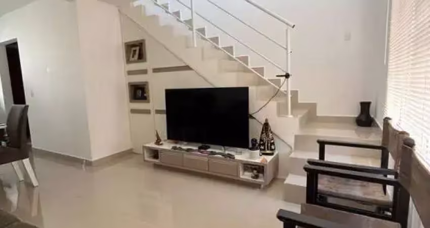 Sobrado 2 dormitórios em Palhoça SC