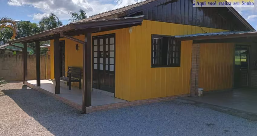 Casa Mobiliada para Aluguel – Bairro Três Riachos, Biguaçu