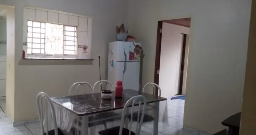 Excelente casa no conjunto vila nova em frente ao terminal 4.