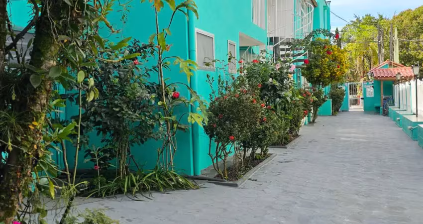 Lindo apartamento  a 50 metros do mar,na praia da maranduba  em ubatuba-sp
