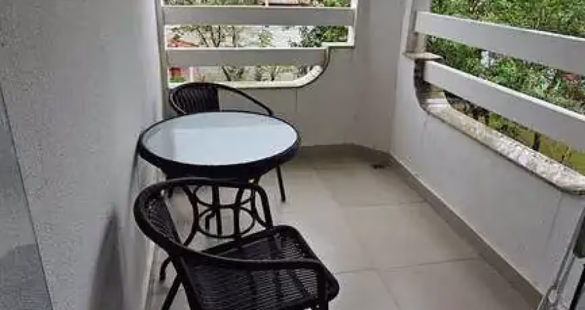Apartamento  a 500 metros da praia do sapê, com 2 dormitorios, 1 suíte