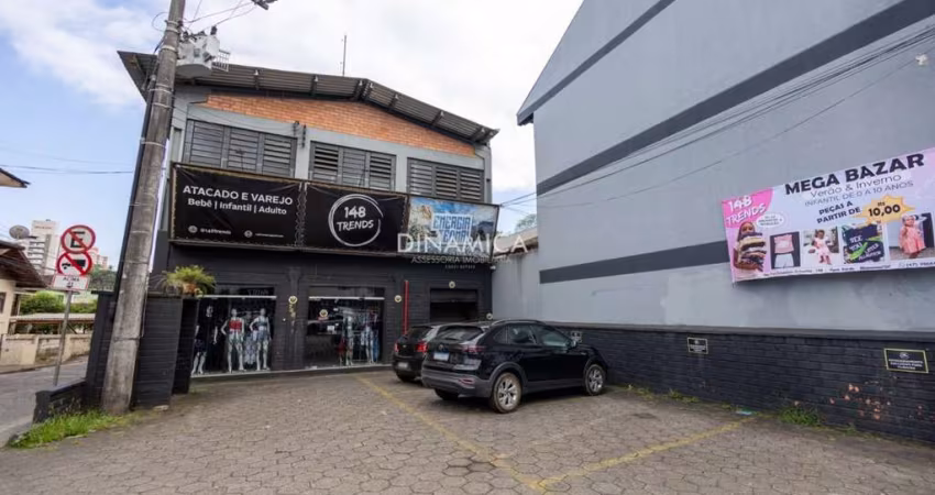 Terreno comercial à venda na Rua Frei Estanislau Schaette, 148, Água Verde, Blumenau
