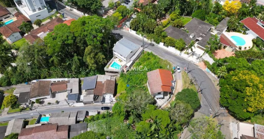 Terreno à venda na Rua Venezuela, 188, Ponta Aguda, Blumenau