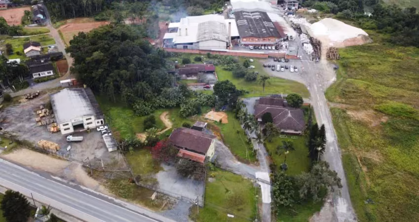 Terreno comercial à venda na Rua Quinze de Novembro, 11577, Testo Central, Pomerode