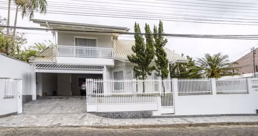 Casa com 3 quartos à venda na Rua Miguel Servet, 406, Fortaleza, Blumenau