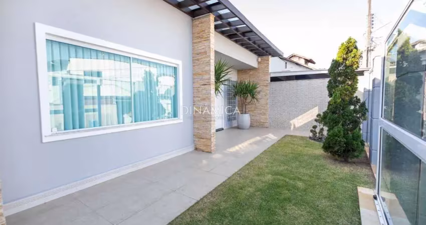 Casa comercial com 3 salas à venda na Rua Andrino Fermino Serpa, 183, Vorstadt, Blumenau