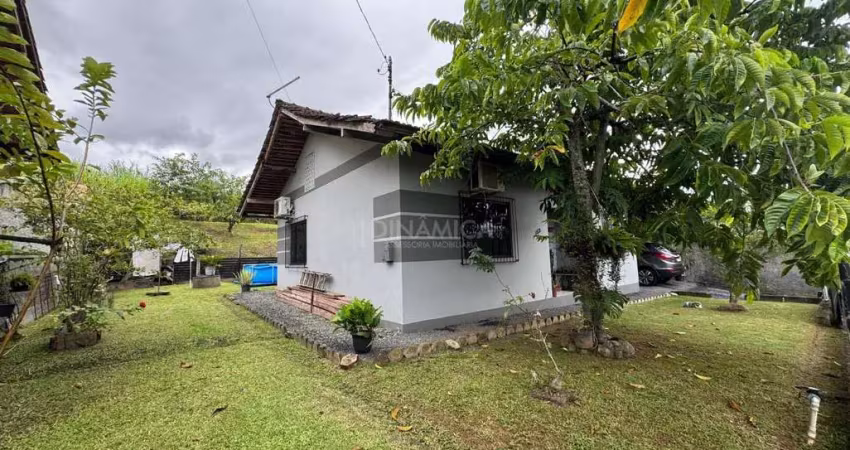 Casa com 3 quartos à venda na Rua Ricardo Althoff, 350, Passo Manso, Blumenau