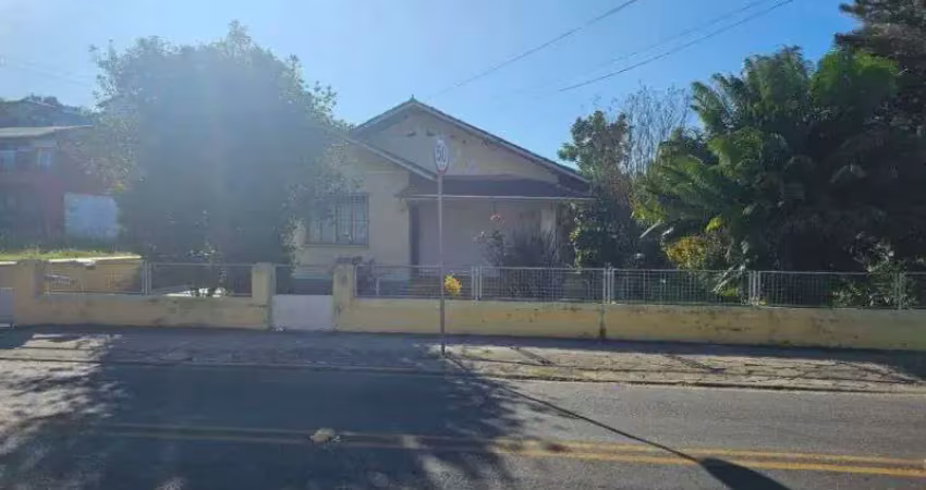 Terreno à venda na Rua Emílio Tallmann, 196, Valparaíso, Blumenau