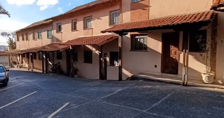 Casa Geminada para Locação em Belo Horizonte, Itapoã, 3 dormitórios, 1 banheiro, 1 vaga