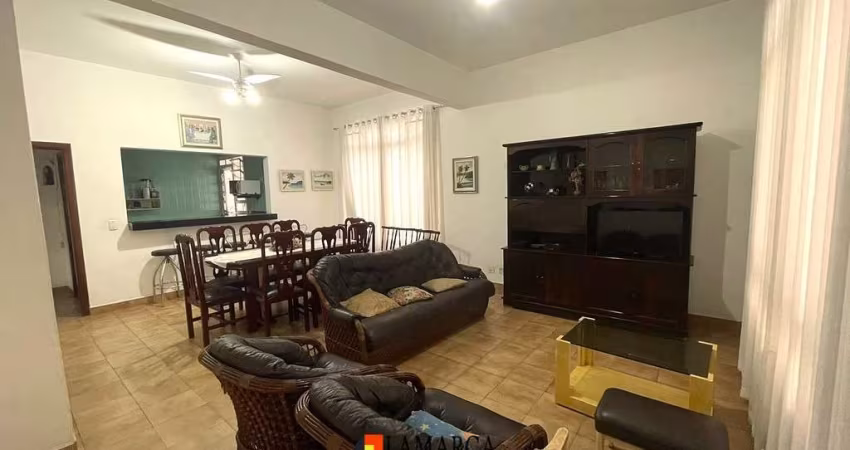 Apartamento a venda em Guaruja c/3  dormitorios